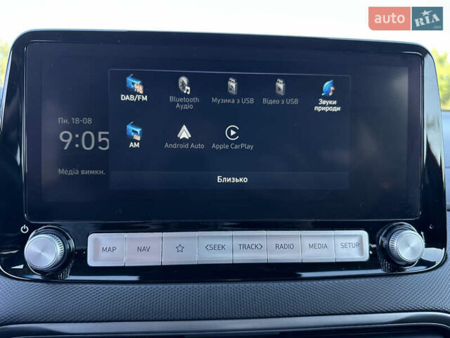 Красный Хендай Kona Electric, объемом двигателя 0 л и пробегом 86 тыс. км за 20600 $, фото 35 на Automoto.ua