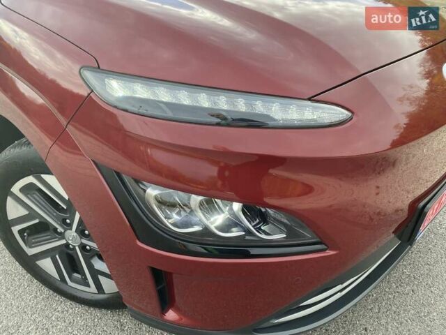 Червоний Хендай Kona Electric, об'ємом двигуна 0 л та пробігом 22 тис. км за 23700 $, фото 11 на Automoto.ua