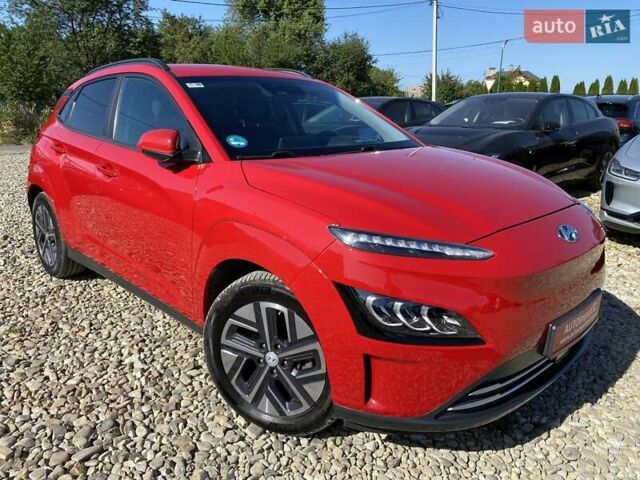 Червоний Хендай Kona Electric, об'ємом двигуна 0 л та пробігом 113 тис. км за 19950 $, фото 17 на Automoto.ua