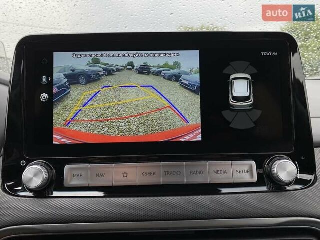 Червоний Хендай Kona Electric, об'ємом двигуна 0 л та пробігом 111 тис. км за 20700 $, фото 7 на Automoto.ua