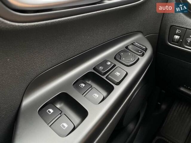 Червоний Хендай Kona Electric, об'ємом двигуна 0 л та пробігом 111 тис. км за 20700 $, фото 36 на Automoto.ua