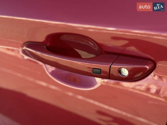 Красный Хендай Kona Electric, объемом двигателя 0 л и пробегом 53 тыс. км за 16900 $, фото 16 на Automoto.ua