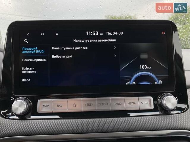 Красный Хендай Kona Electric, объемом двигателя 0 л и пробегом 111 тыс. км за 20400 $, фото 57 на Automoto.ua