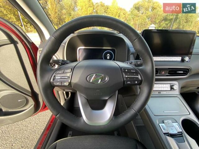 Червоний Хендай Kona Electric, об'ємом двигуна 0 л та пробігом 22 тис. км за 23700 $, фото 28 на Automoto.ua