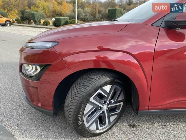 Червоний Хендай Kona Electric, об'ємом двигуна 0 л та пробігом 22 тис. км за 23700 $, фото 83 на Automoto.ua