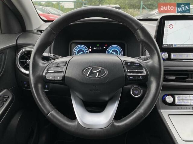 Червоний Хендай Kona Electric, об'ємом двигуна 0 л та пробігом 111 тис. км за 20700 $, фото 38 на Automoto.ua