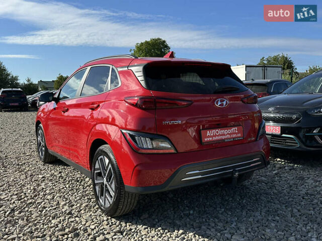 Красный Хендай Kona Electric, объемом двигателя 0 л и пробегом 86 тыс. км за 20600 $, фото 11 на Automoto.ua