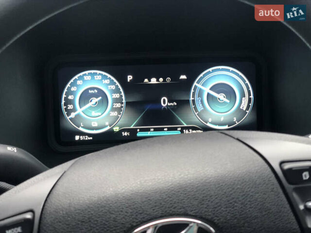 Красный Хендай Kona Electric, объемом двигателя 0 л и пробегом 104 тыс. км за 18200 $, фото 43 на Automoto.ua