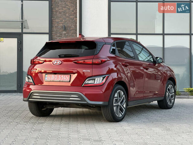 Красный Хендай Kona Electric, объемом двигателя 0 л и пробегом 41 тыс. км за 20000 $, фото 8 на Automoto.ua