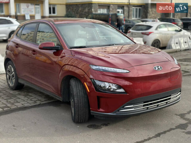 Красный Хендай Kona Electric, объемом двигателя 0 л и пробегом 100 тыс. км за 17200 $, фото 41 на Automoto.ua