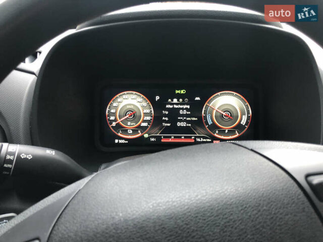 Красный Хендай Kona Electric, объемом двигателя 0 л и пробегом 104 тыс. км за 18200 $, фото 44 на Automoto.ua