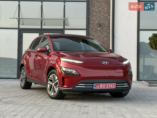 Красный Хендай Kona Electric, объемом двигателя 0 л и пробегом 41 тыс. км за 20000 $, фото 1 на Automoto.ua