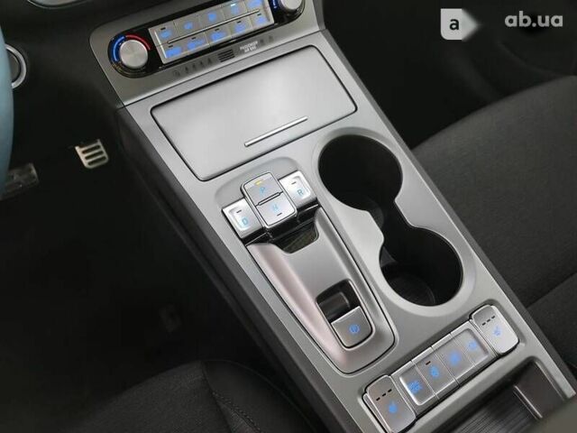 Хендай Kona Electric, объемом двигателя 0 л и пробегом 2 тыс. км за 39900 $, фото 27 на Automoto.ua