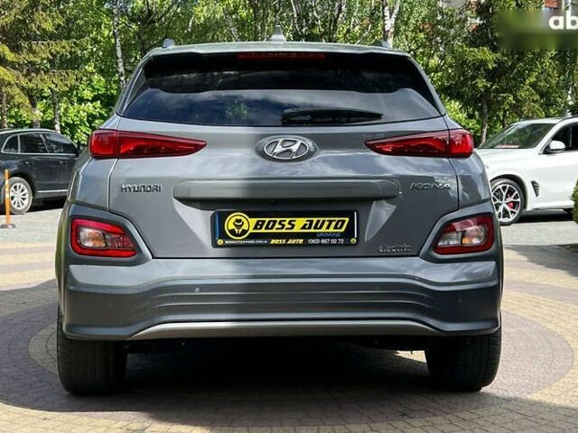 Хендай Kona Electric, объемом двигателя 0 л и пробегом 119 тыс. км за 16990 $, фото 5 на Automoto.ua