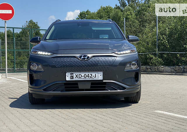 Хендай Kona Electric, объемом двигателя 0 л и пробегом 198 тыс. км за 23200 $, фото 14 на Automoto.ua