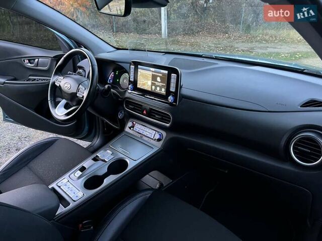 Хендай Kona Electric, объемом двигателя 0 л и пробегом 92 тыс. км за 18900 $, фото 68 на Automoto.ua