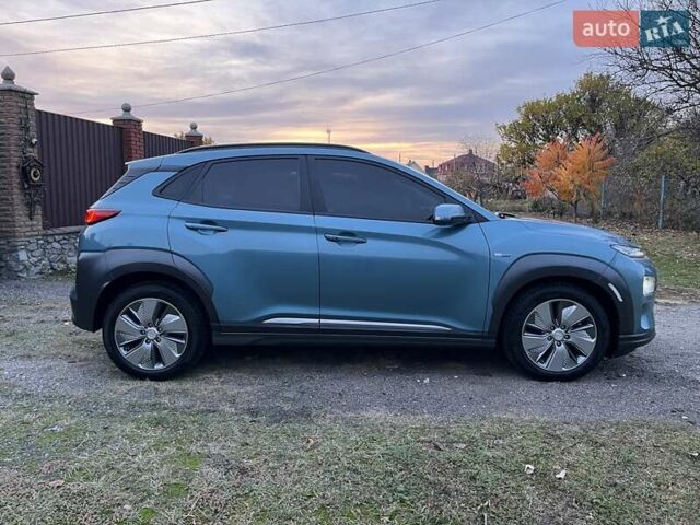 Хендай Kona Electric, объемом двигателя 0 л и пробегом 92 тыс. км за 18900 $, фото 11 на Automoto.ua