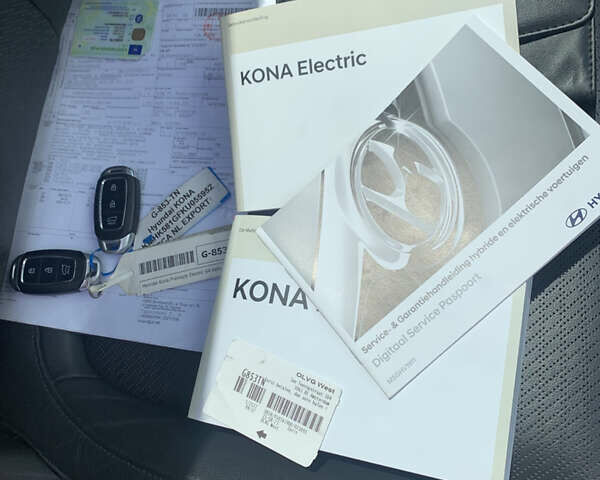 Хендай Kona Electric, объемом двигателя 0 л и пробегом 115 тыс. км за 16650 $, фото 2 на Automoto.ua