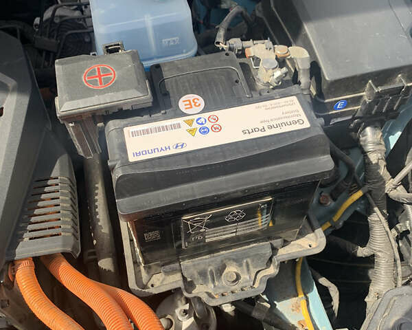 Хендай Kona Electric, объемом двигателя 0 л и пробегом 115 тыс. км за 16650 $, фото 20 на Automoto.ua