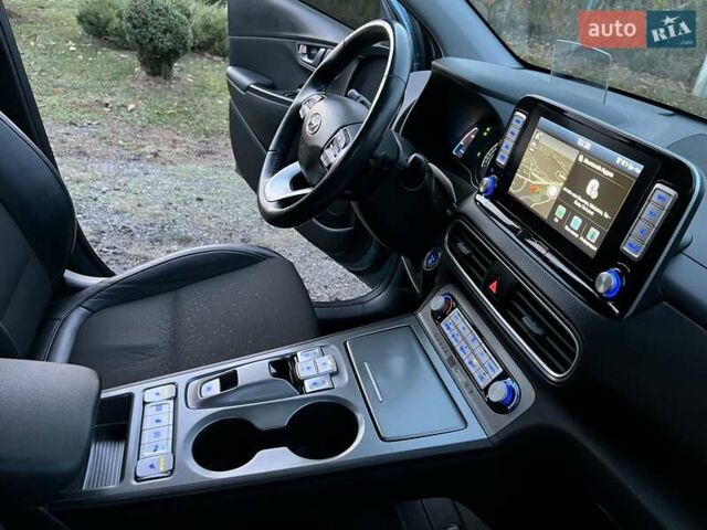 Хендай Kona Electric, объемом двигателя 0 л и пробегом 92 тыс. км за 18900 $, фото 70 на Automoto.ua