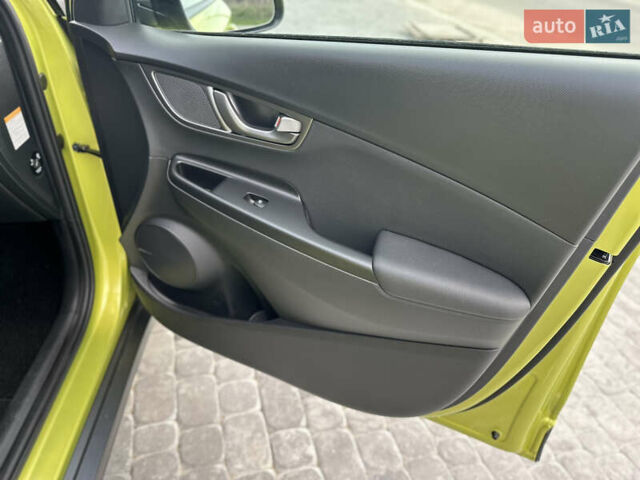 Хендай Kona Electric, об'ємом двигуна 0 л та пробігом 79 тис. км за 18888 $, фото 26 на Automoto.ua