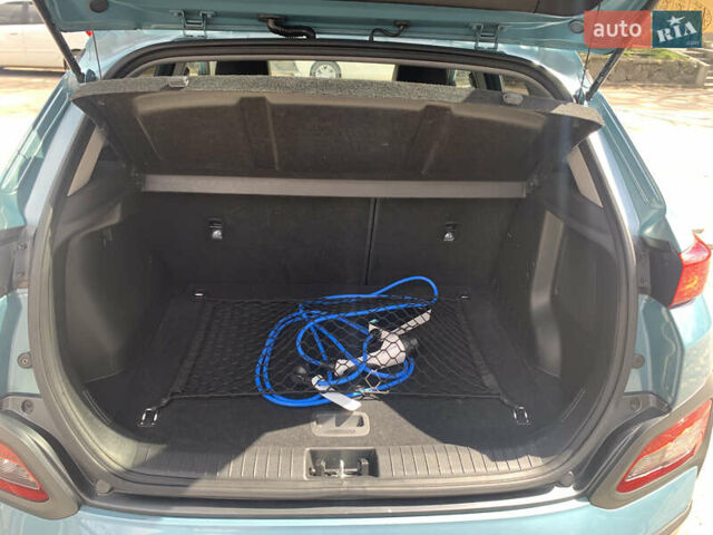 Хендай Kona Electric, объемом двигателя 0 л и пробегом 115 тыс. км за 16650 $, фото 10 на Automoto.ua