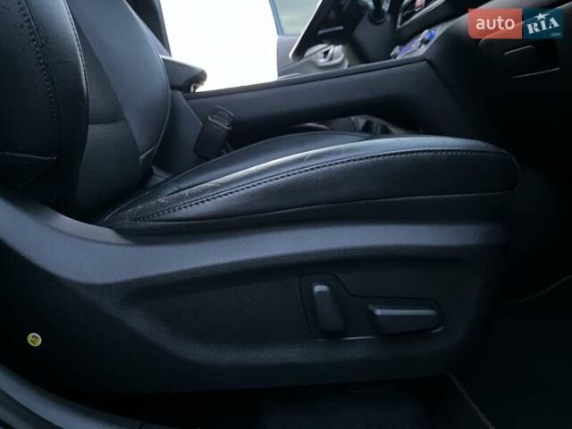 Хендай Kona Electric, объемом двигателя 0 л и пробегом 92 тыс. км за 18900 $, фото 65 на Automoto.ua