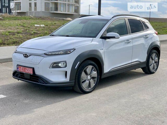 Хендай Kona Electric, объемом двигателя 0 л и пробегом 98 тыс. км за 17900 $, фото 1 на Automoto.ua