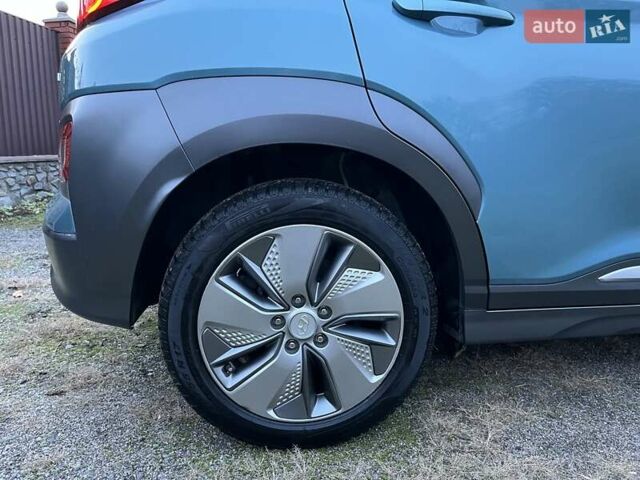 Хендай Kona Electric, объемом двигателя 0 л и пробегом 92 тыс. км за 18900 $, фото 14 на Automoto.ua
