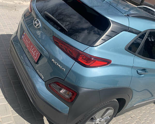 Хендай Kona Electric, объемом двигателя 0 л и пробегом 115 тыс. км за 16650 $, фото 8 на Automoto.ua