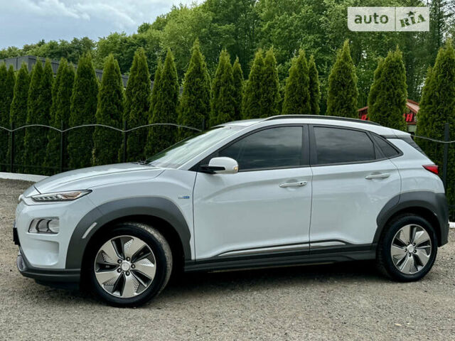 Хендай Kona Electric, объемом двигателя 0 л и пробегом 88 тыс. км за 16999 $, фото 6 на Automoto.ua