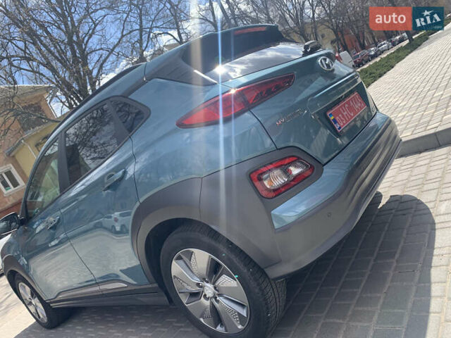 Хендай Kona Electric, объемом двигателя 0 л и пробегом 115 тыс. км за 16650 $, фото 6 на Automoto.ua