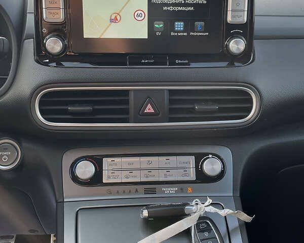 Хендай Kona Electric, об'ємом двигуна 0 л та пробігом 140 тис. км за 15400 $, фото 20 на Automoto.ua