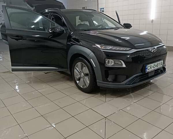 Хендай Kona Electric, объемом двигателя 0 л и пробегом 63 тыс. км за 23900 $, фото 40 на Automoto.ua