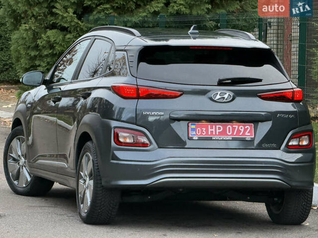 Хендай Kona Electric, объемом двигателя 0 л и пробегом 81 тыс. км за 18150 $, фото 2 на Automoto.ua