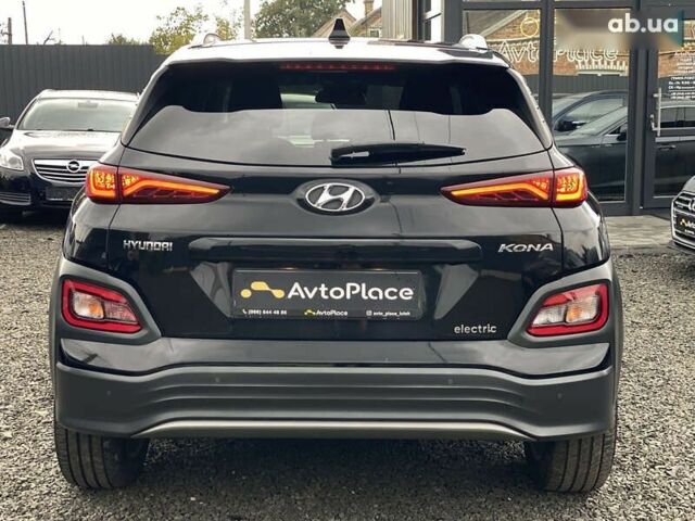 Хендай Kona Electric, объемом двигателя 0 л и пробегом 123 тыс. км за 18900 $, фото 21 на Automoto.ua