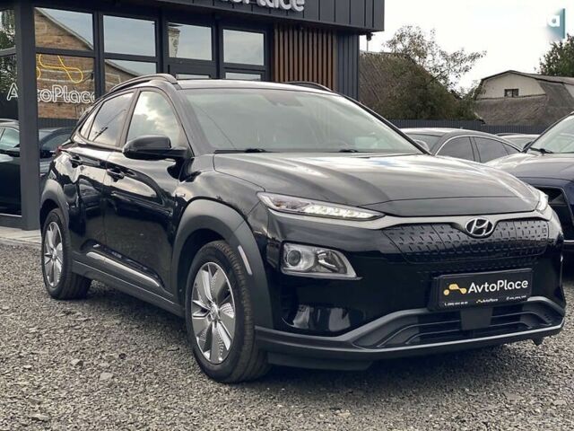 Хендай Kona Electric, объемом двигателя 0 л и пробегом 123 тыс. км за 18900 $, фото 1 на Automoto.ua