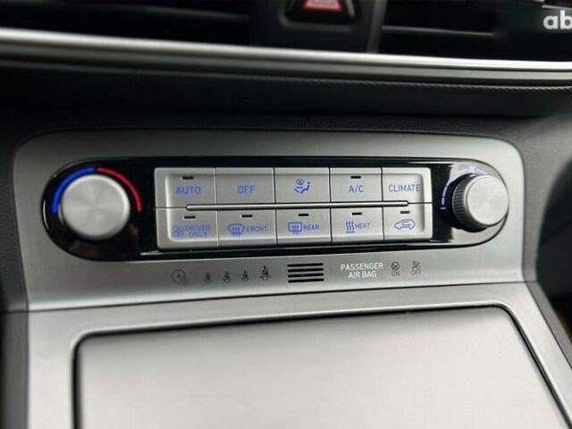 Хендай Kona Electric, об'ємом двигуна 0 л та пробігом 101 тис. км за 16999 $, фото 21 на Automoto.ua