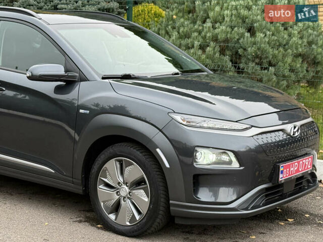 Хендай Kona Electric, объемом двигателя 0 л и пробегом 81 тыс. км за 18150 $, фото 21 на Automoto.ua
