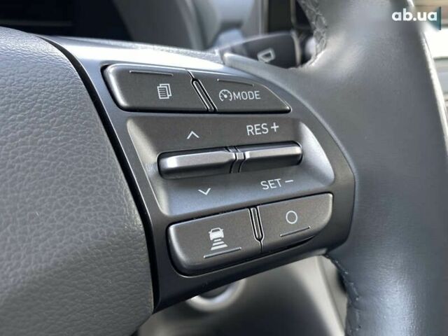 Хендай Kona Electric, объемом двигателя 0 л и пробегом 115 тыс. км за 18700 $, фото 5 на Automoto.ua