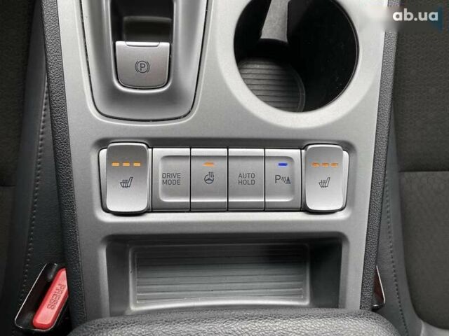 Хендай Kona Electric, объемом двигателя 0 л и пробегом 91 тыс. км за 18900 $, фото 12 на Automoto.ua