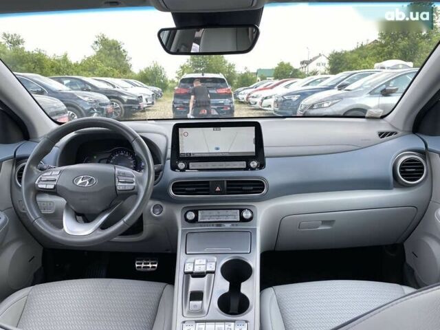 Хендай Kona Electric, объемом двигателя 0 л и пробегом 115 тыс. км за 18700 $, фото 2 на Automoto.ua