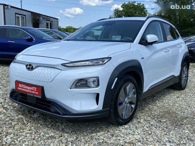 Хендай Kona Electric, объемом двигателя 0 л и пробегом 115 тыс. км за 18700 $, фото 13 на Automoto.ua