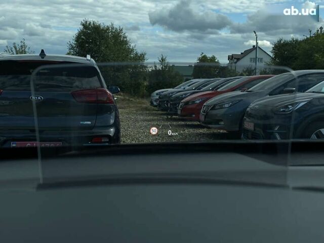 Хендай Kona Electric, объемом двигателя 0 л и пробегом 69 тыс. км за 20400 $, фото 3 на Automoto.ua