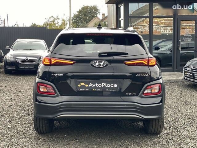 Хендай Kona Electric, объемом двигателя 0 л и пробегом 123 тыс. км за 18900 $, фото 25 на Automoto.ua