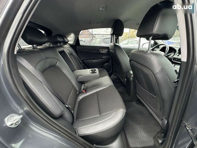 Хендай Kona Electric, объемом двигателя 0 л и пробегом 167 тыс. км за 17700 $, фото 29 на Automoto.ua