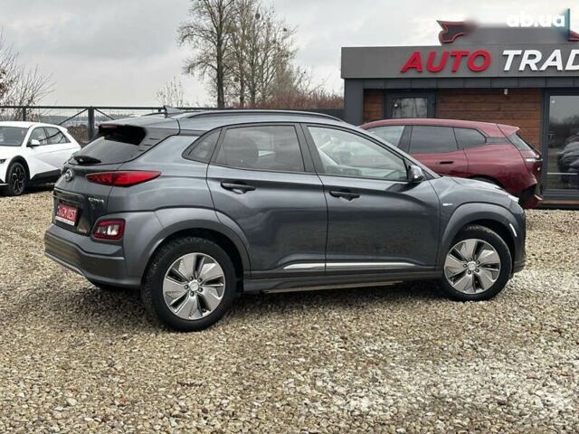Хендай Kona Electric, объемом двигателя 0 л и пробегом 53 тыс. км за 15700 $, фото 11 на Automoto.ua