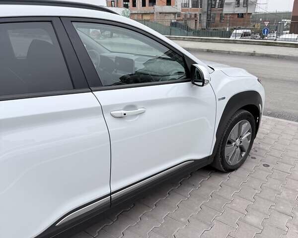 Хендай Kona Electric, об'ємом двигуна 0 л та пробігом 167 тис. км за 16500 $, фото 2 на Automoto.ua