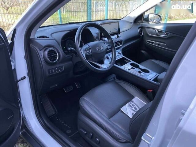 Хендай Kona Electric, об'ємом двигуна 0 л та пробігом 69 тис. км за 19600 $, фото 3 на Automoto.ua