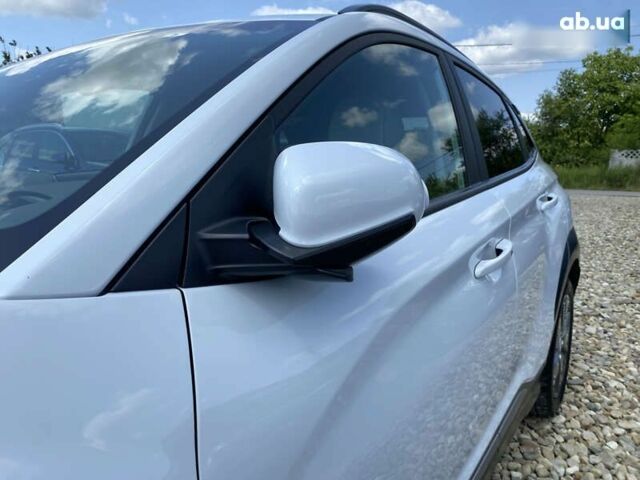 Хендай Kona Electric, объемом двигателя 0 л и пробегом 115 тыс. км за 18700 $, фото 26 на Automoto.ua